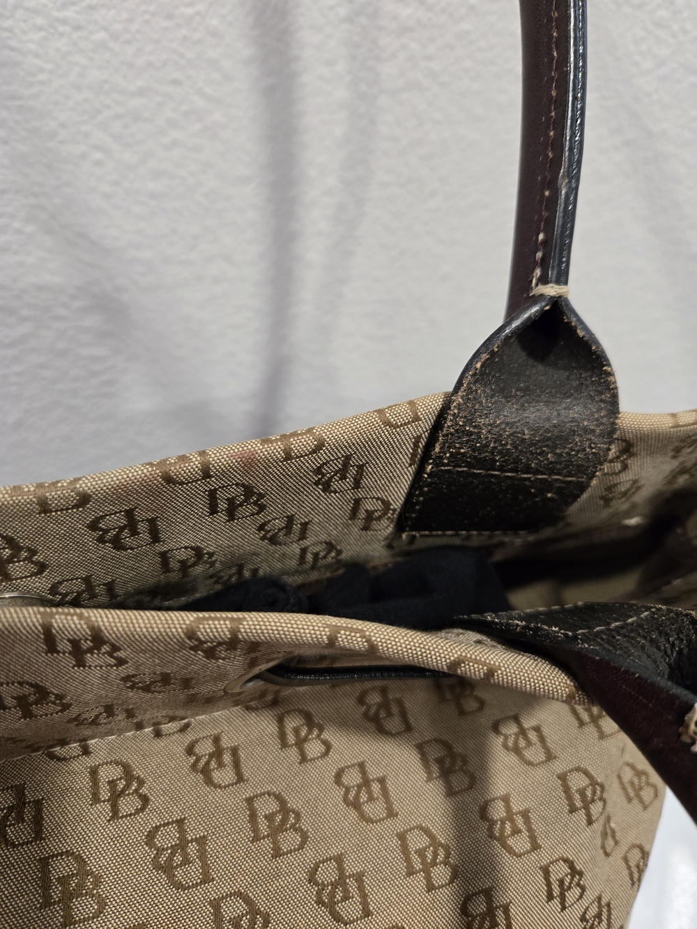 Dooney & Bourke Large Beige Monogram Shoulder Bag with Dark Brown Leather Trim - Picture 15 of 15